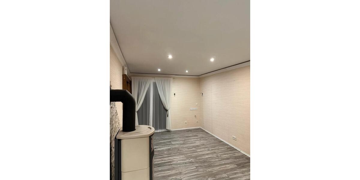 Einfamilienhaus Mudersbach - 5 Zimmer, 110 m&sup2;, 210.000&euro; | Angebot:24355047