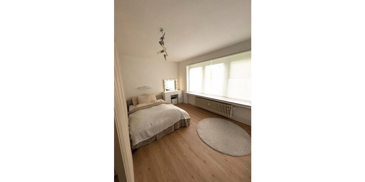 Etagenwohnung Siegen - 1 Zimmer, 51 m&sup2;, 690&euro; | Angebot:26652591
