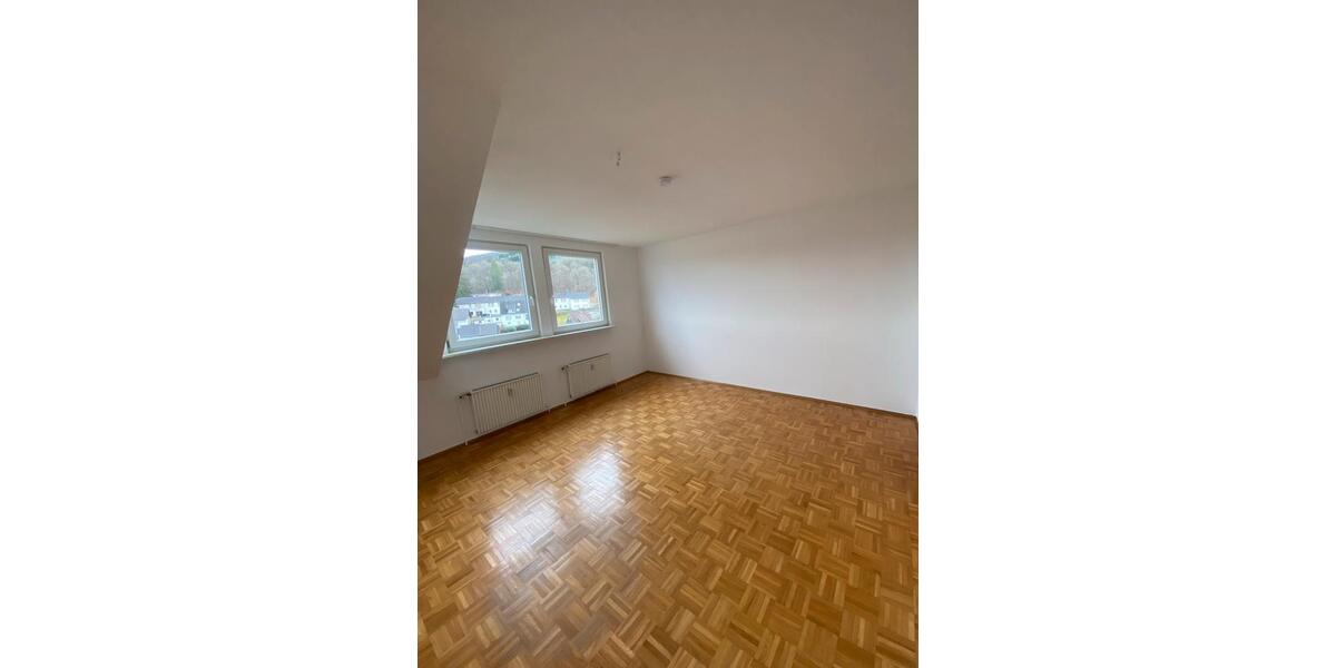 Mehrfamilienhaus, Wohnhaus Siegen Dillnhütten - 9 Zimmer, 301 m&sup2;, 430.000&euro; | Angebot:25376158