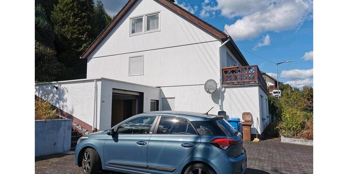 Einfamilienhaus Mudersbach - 8 Zimmer, 288 m&sup2;, 326.000&euro; | Angebot:25161685