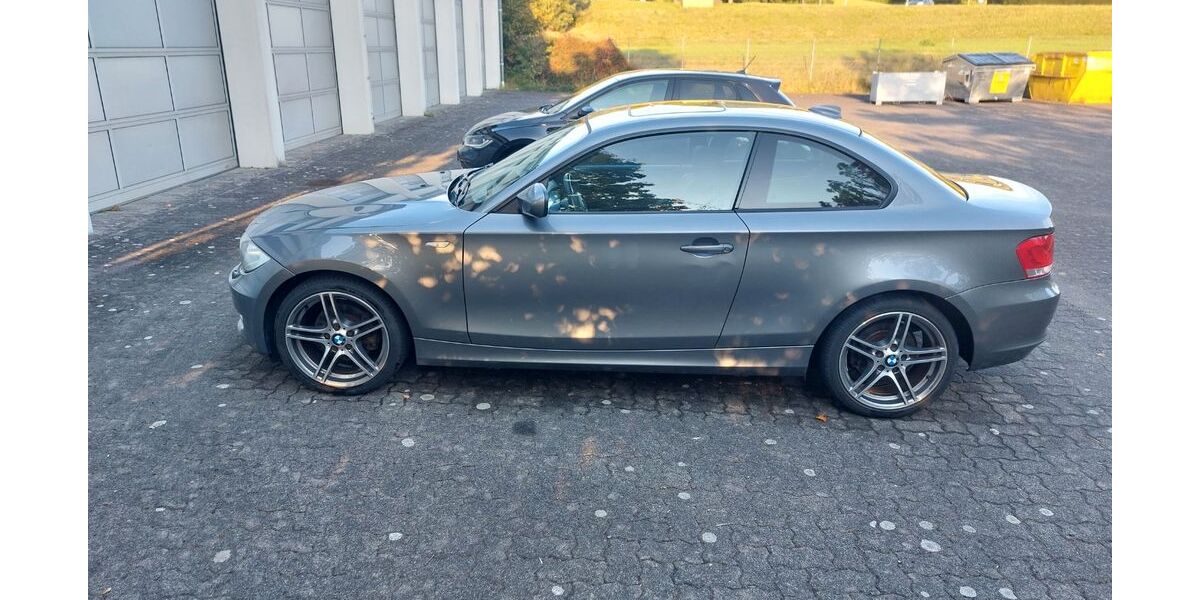 BMW 120 165.470 km 6.499 &euro; Siegen 57074