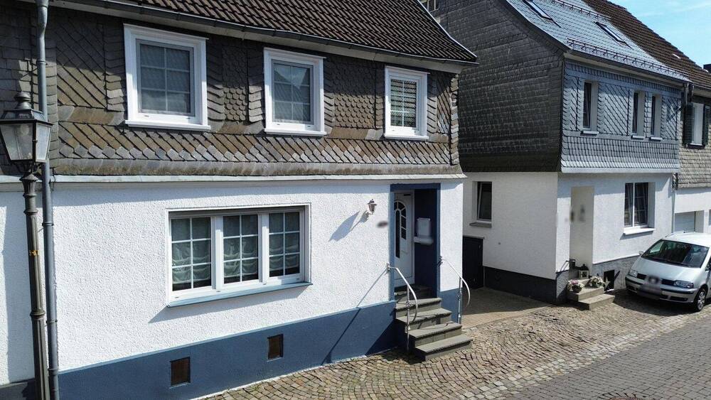 Doppelhaushälfte Drolshagen - 5 Zimmer, 130 m&sup2;, 229.000&euro; | Angebot:25685798