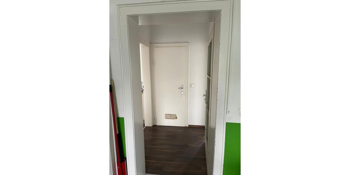 Etagenwohnung Siegen - 2 Zimmer, 30 m&sup2;, 380&euro; | Angebot:26665412