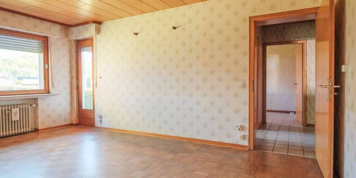 Mehrfamilienhaus, Wohnhaus Reichshof Hunsheim - 6 Zimmer, 128 m&sup2;, 288.000&euro; | Angebot:26702671