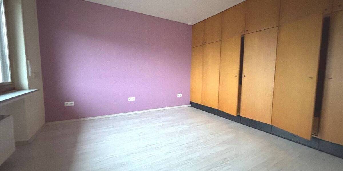 Einfamilienhaus Reichshof Eckenhagen - 7 Zimmer, 194 m&sup2;, 329.000&euro; | Angebot:25666272