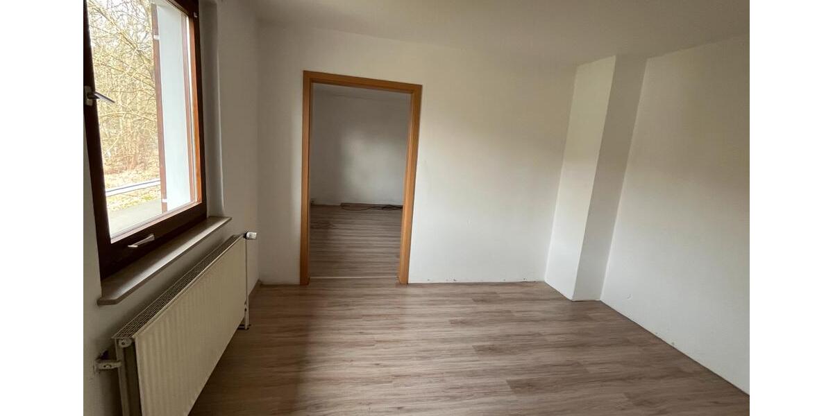 Doppelhaushälfte Siegen Eiserfeld - 4 Zimmer, 105 m&sup2;, 180.000&euro; | Angebot:26821761