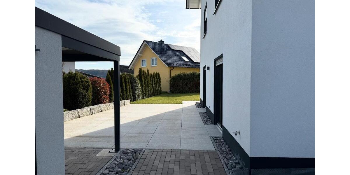 Terrassenwohnung Scheuerfeld - 3 Zimmer, 79 m&sup2;, 960&euro; | Angebot:26029666