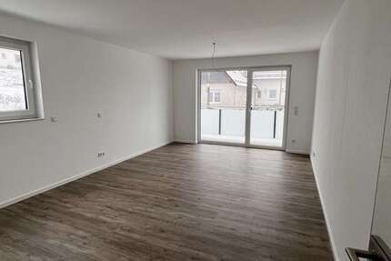 Wohnung Siegen Seelbach - 2 Zimmer, 60 m&sup2;, 680&euro; | Angebot:23373825
