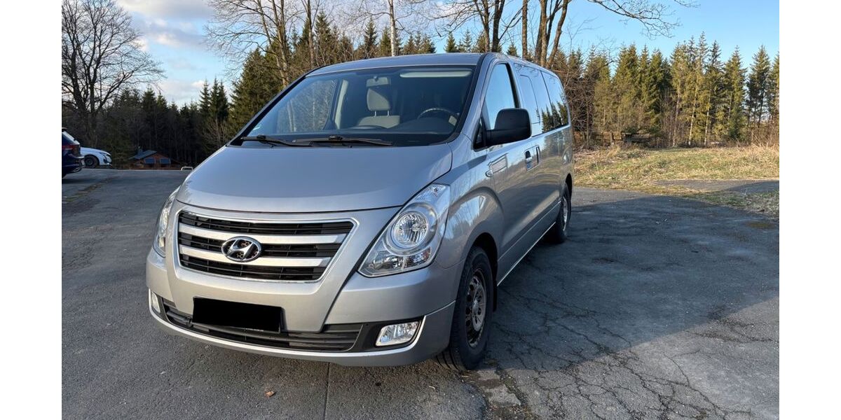 Hyundai H-1 Starex 166.000 km 13.399 &euro; Hilchenbach 57271