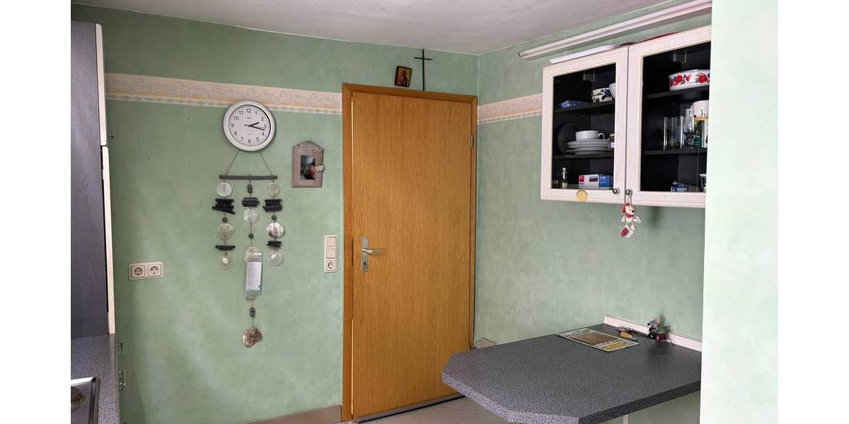 Einfamilienhaus Wissen - 6 Zimmer, 186 m&sup2;, 175.000&euro; | Angebot:25738109