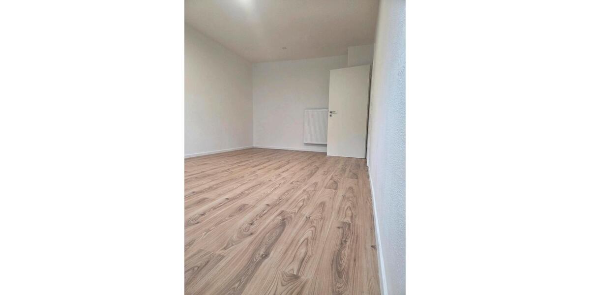 Etagenwohnung Siegen Kaan-Marienborn - 3 Zimmer, 76 m&sup2;, 660&euro; | Angebot:26613534