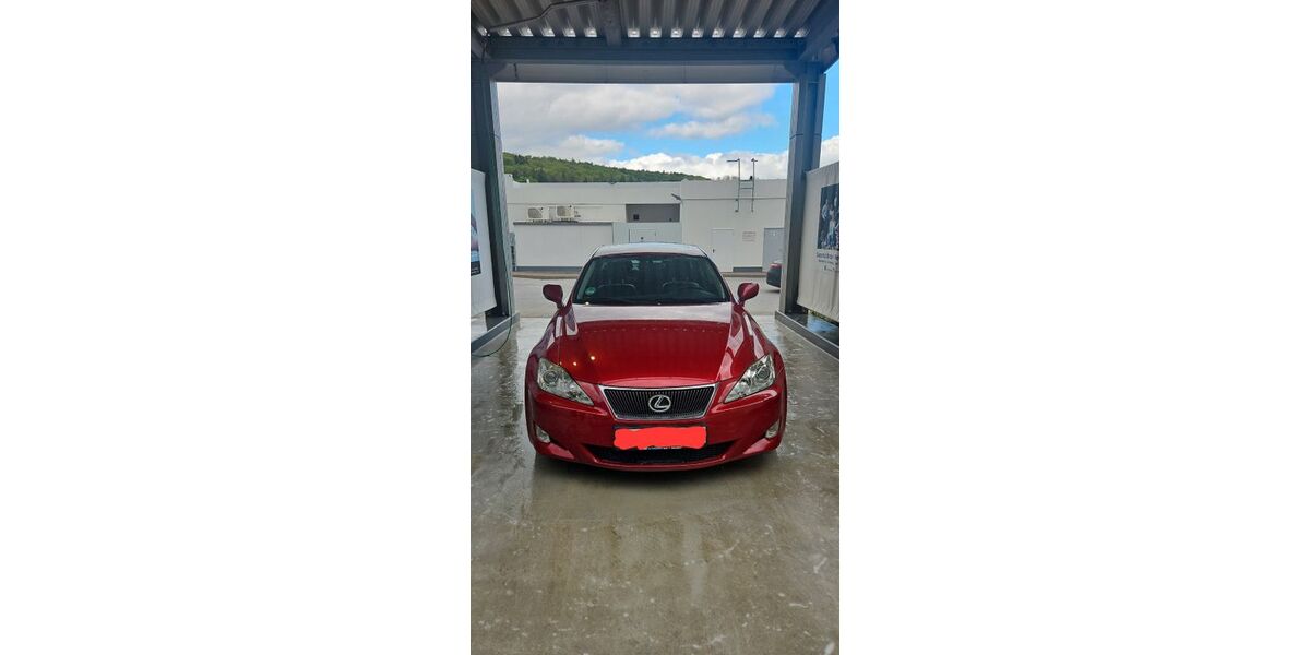 Lexus IS 220 171.000 km 4.800 &euro; Driedorf 35759