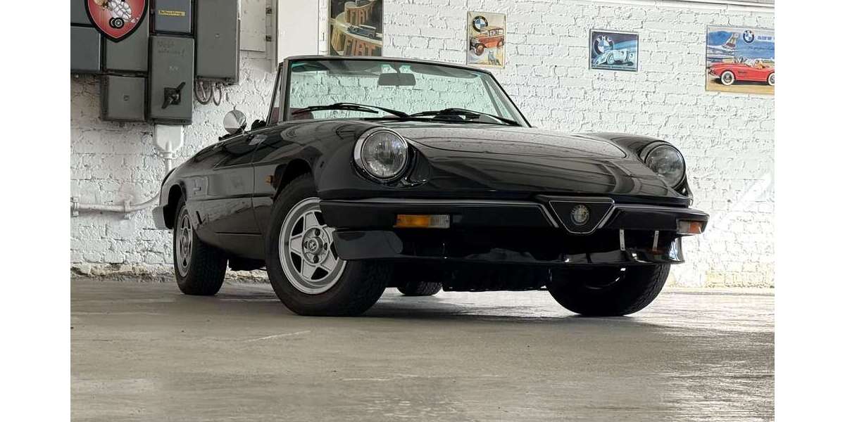 Alfa Romeo Spider 100.286 km 24.500 &euro; Kirchen/Sieg 57548