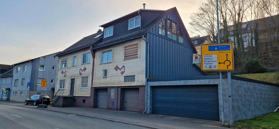 Dachgeschoßwohnung Eschenburg - 6 Zimmer, 130 m&sup2;, 900&euro; | Angebot:25220160