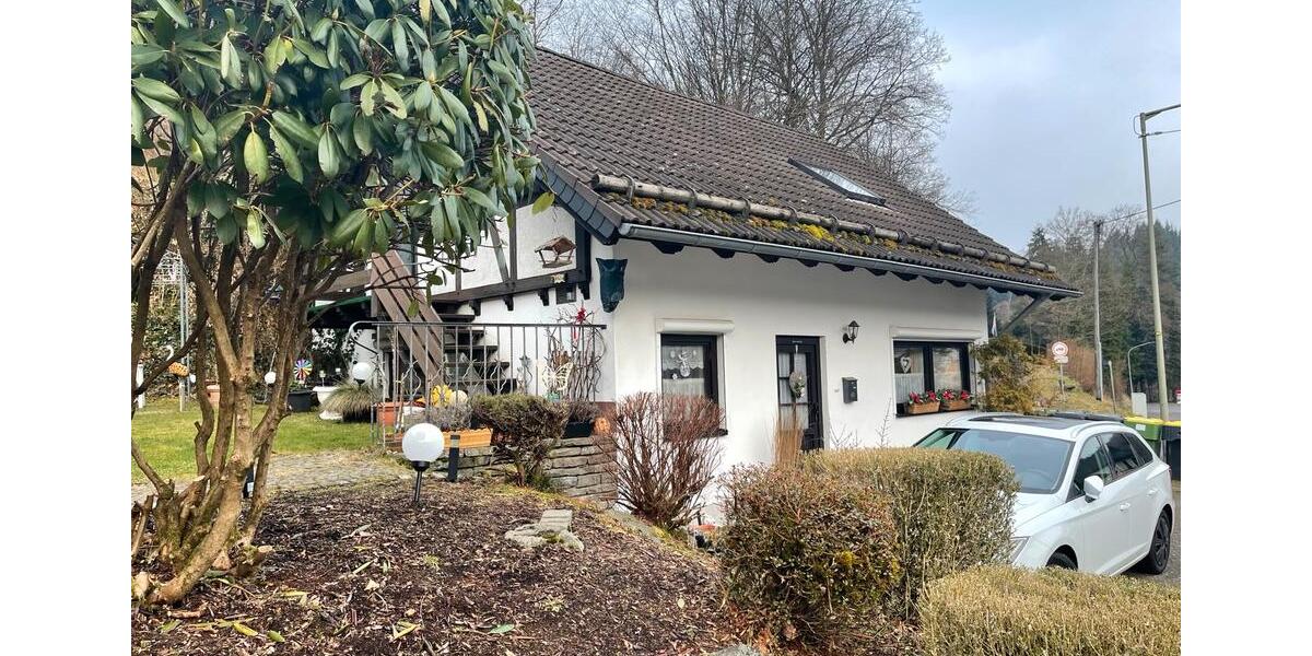 Einfamilienhaus Reichshof - 3 Zimmer, 100 m&sup2;, 249.000&euro; | Angebot:25299484