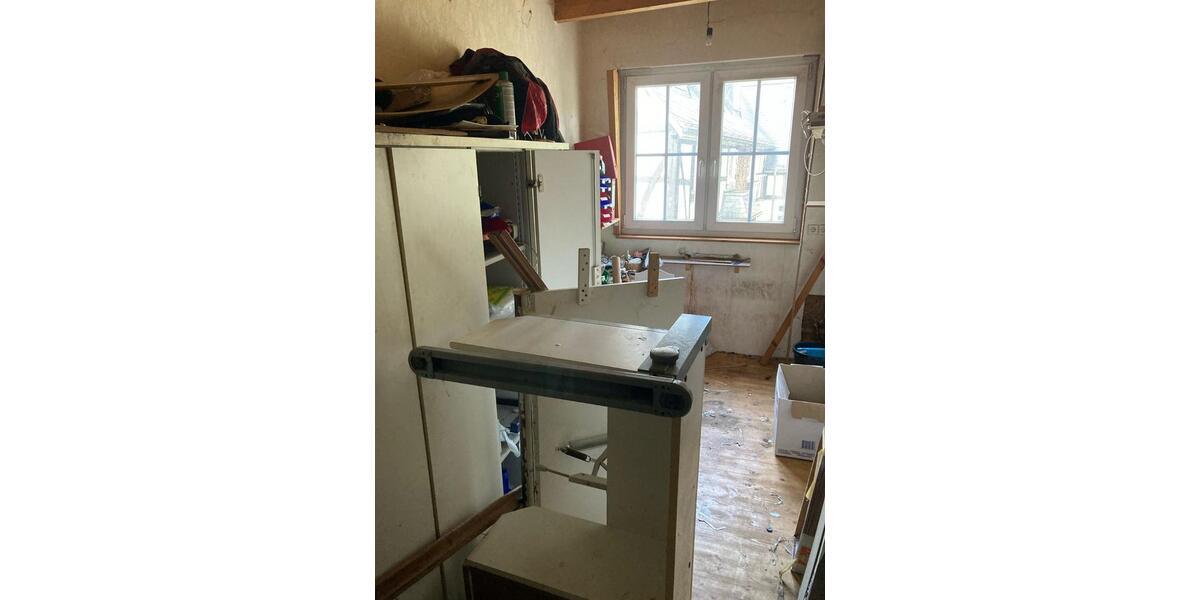 Doppelhaushälfte Olpe - 12 Zimmer, 195 m&sup2;, 245.000&euro; | Angebot:20153379