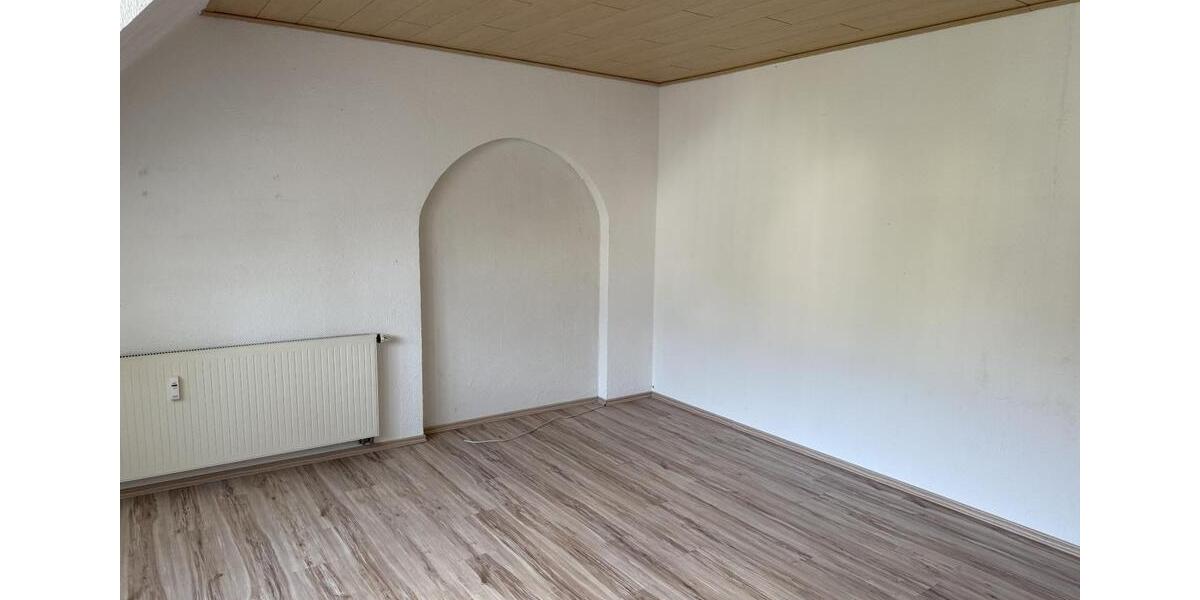 Maisonettenwohnung Wilnsdorf - 7 Zimmer, 165 m&sup2;, 195.000&euro; | Angebot:26994743