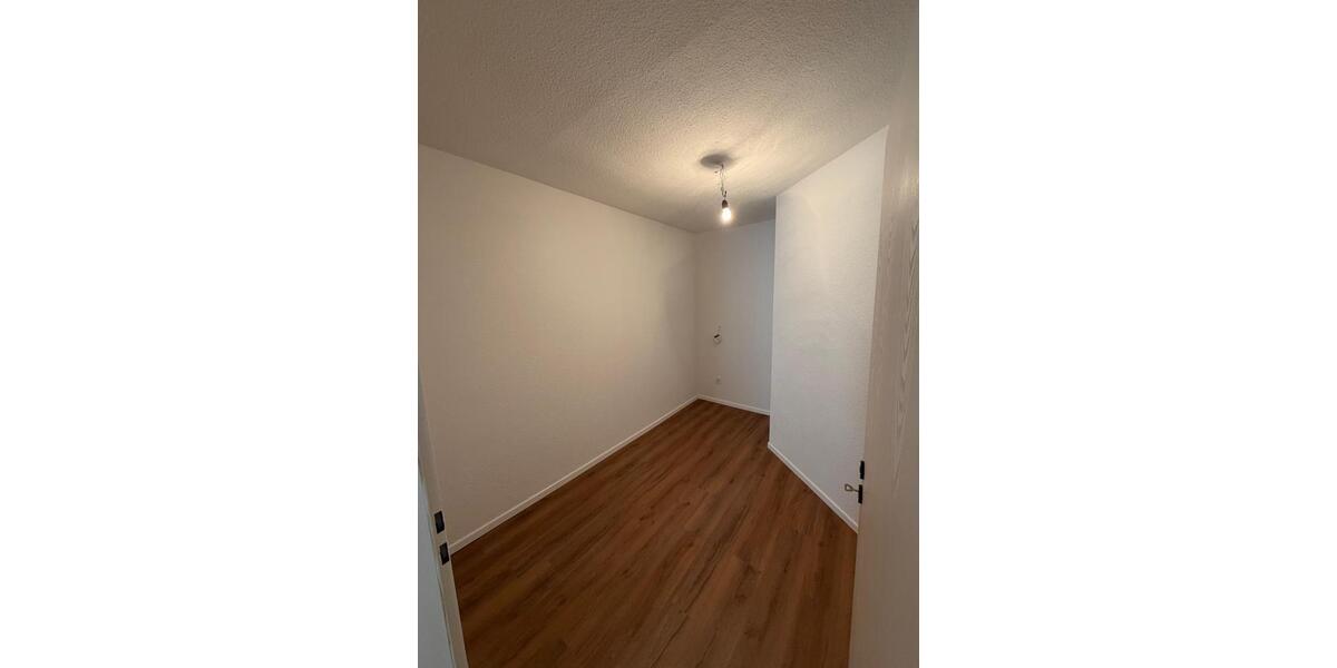 Terrassenwohnung Betzdorf - 3.5 Zimmer, 100 m&sup2;, 870&euro; | Angebot:26020732