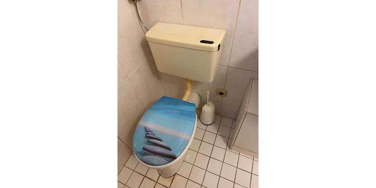 Etagenwohnung Pracht - 1 Zimmer, 22 m&sup2;, 400&euro; | Angebot:24840785