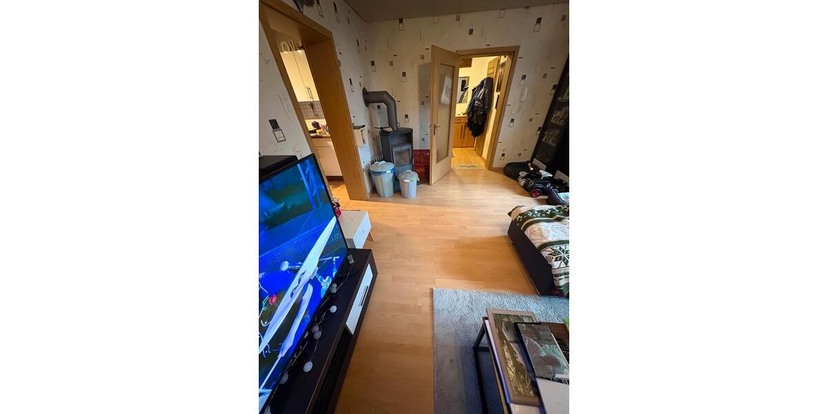 Hochparterre Herdorf - 3 Zimmer, 80 m&sup2;, 500&euro; | Angebot:25925110