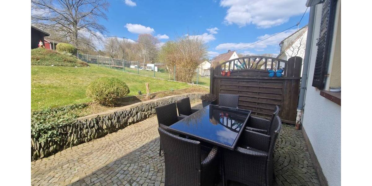 Einfamilienhaus Siegen Niederschelden - 7 Zimmer, 154 m&sup2;, 275.000&euro; | Angebot:26204539