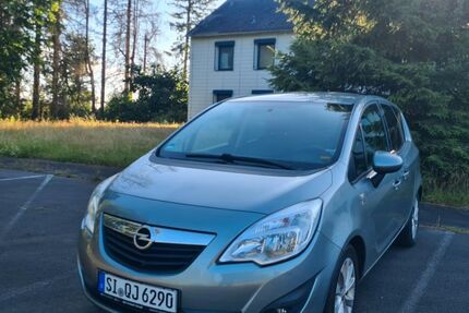 Opel Meriva 147.000 km 2.700 &euro; Burbach 57299
