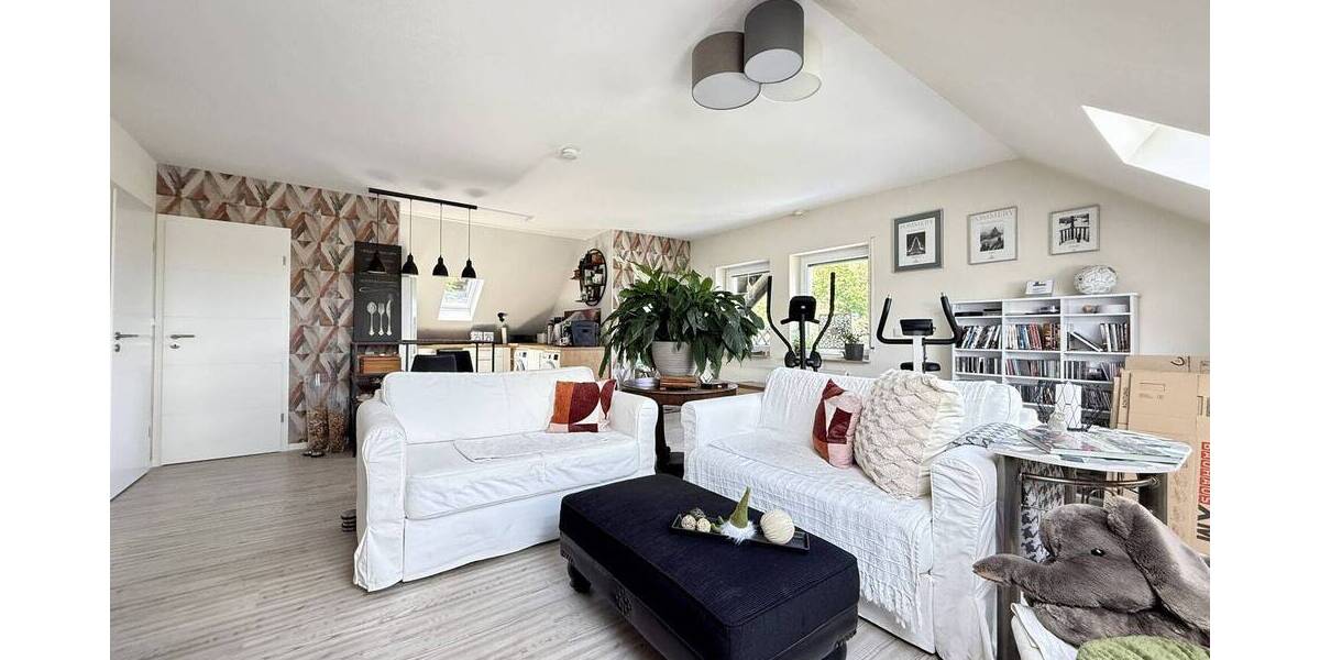 Mehrfamilienhaus, Wohnhaus Grünebach - 7 Zimmer, 230 m&sup2;, 350.000&euro; | Angebot:26859154