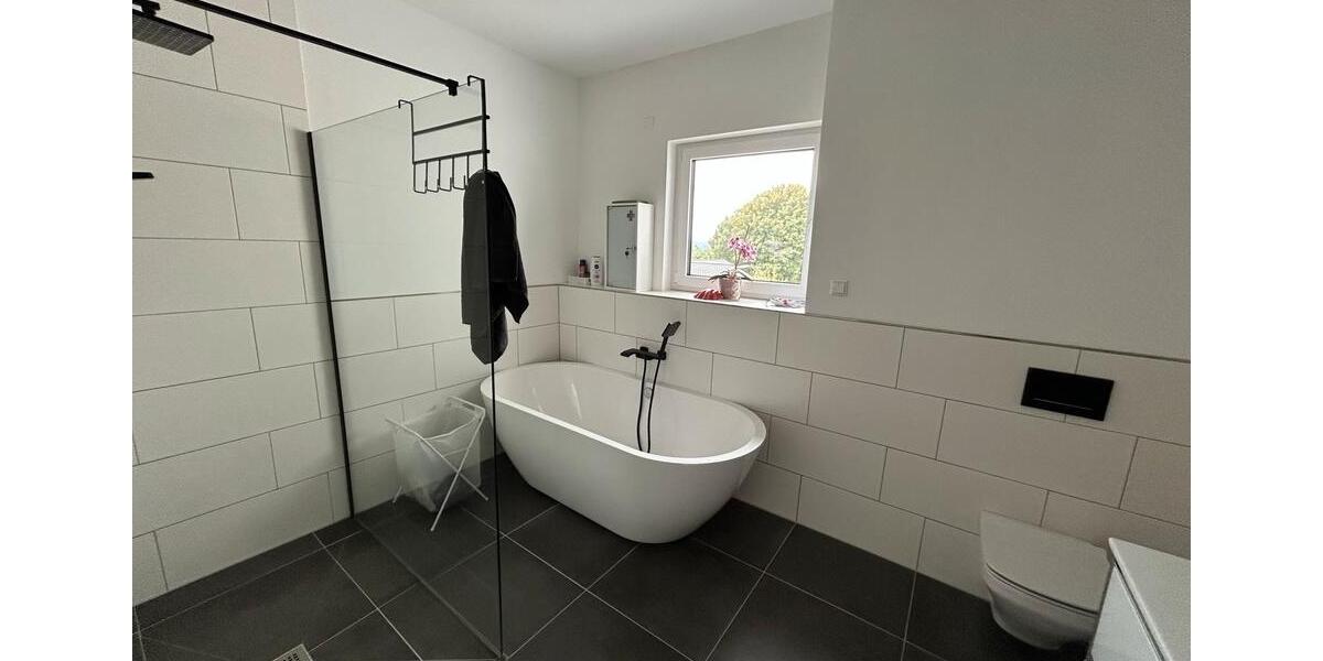 Villa Driedorf - 8 Zimmer, 200 m&sup2;, 550.000&euro; | Angebot:22963880