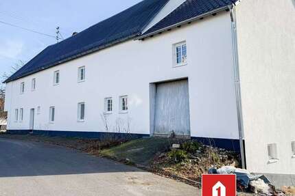 Haus Giesenhausen - 9 Zimmer, 350 m&sup2;, 235.000&euro; | Angebot:25510787