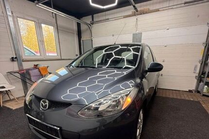 Mazda 2 181.000 km 2.850 &euro; Siegen 57072