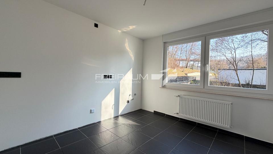 Doppelhaushälfte Wilnsdorf - 5 Zimmer, 120 m&sup2;, 1.300&euro; | Angebot:25426727