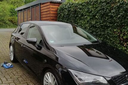 Seat Leon 125.910 km 9.999 &euro; Netphen 57250
