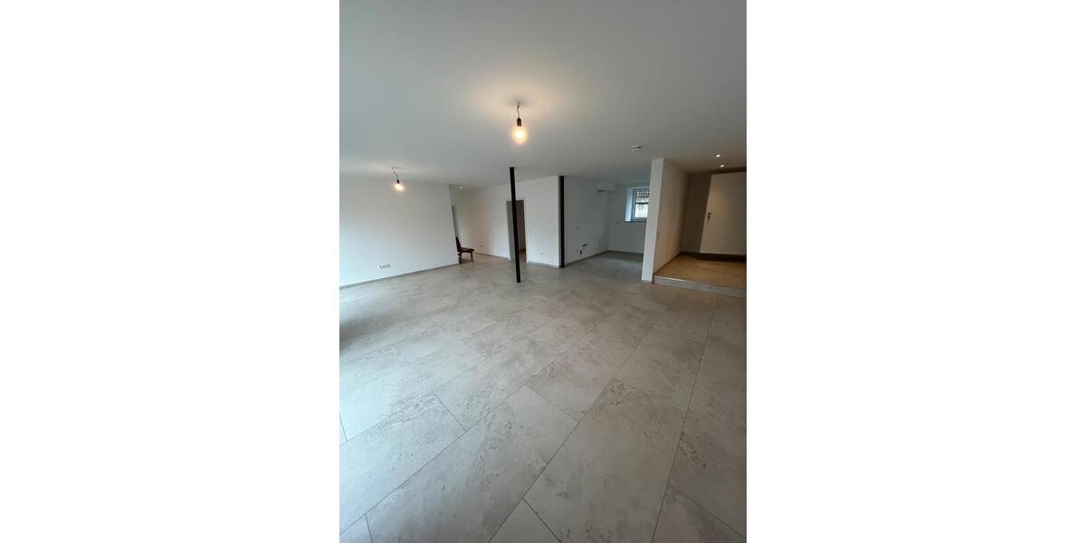 Erdgeschoßwohnung Unnau - 3 Zimmer, 95 m&sup2;, 980&euro; | Angebot:25368467