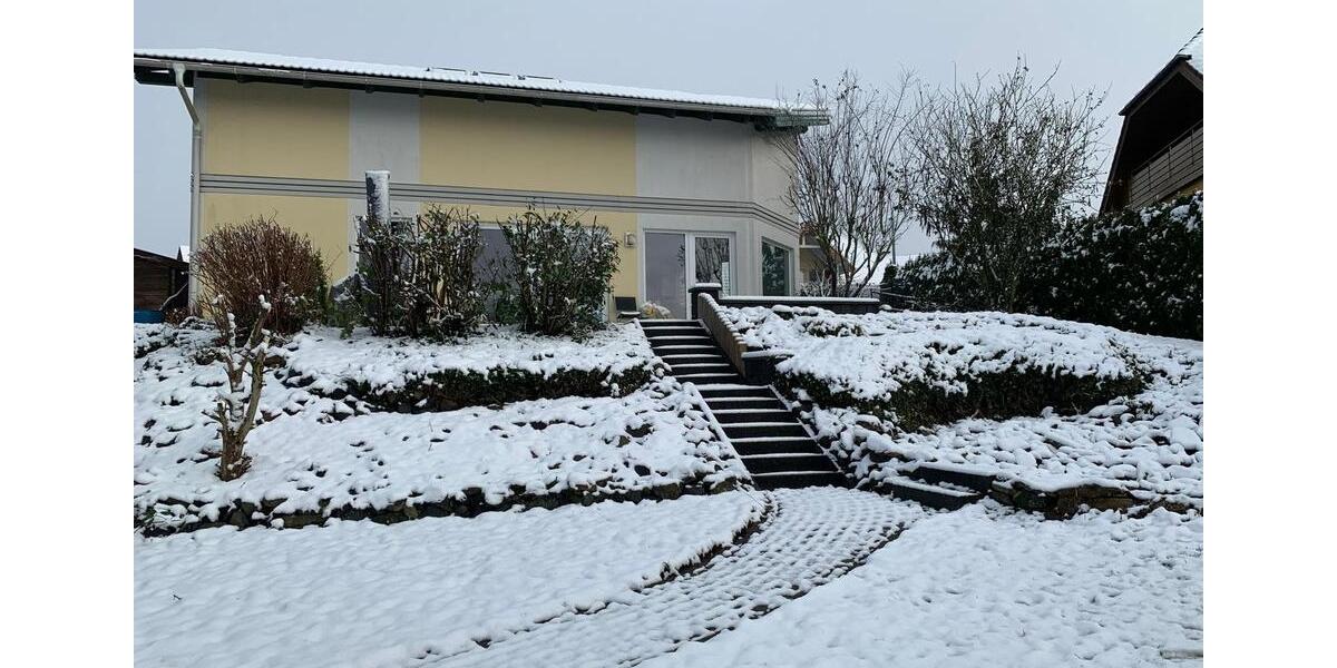 Einfamilienhaus Malberg - 5 Zimmer, 150 m&sup2;, 1.350&euro; | Angebot:25621459