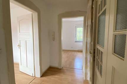 Wohnung Kreuztal - 2.5 Zimmer, 68 m&sup2;, 442&euro; | Angebot:25566023