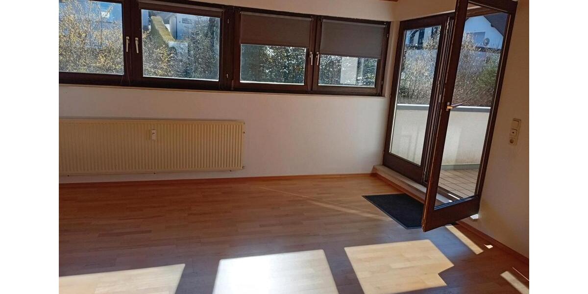 Dachgeschoßwohnung Betzdorf - 3 Zimmer, 78 m&sup2;, 630&euro; | Angebot:25380702