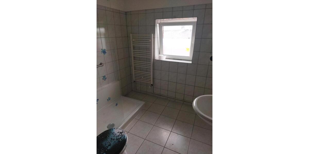 Etagenwohnung Unnau - 2 Zimmer, 80 m&sup2;, 550&euro; | Angebot:24754935