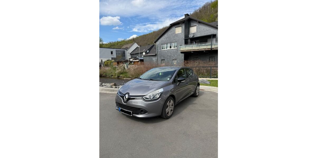 Renault Clio 118.000 km 7.000 &euro; Herdorf 57562