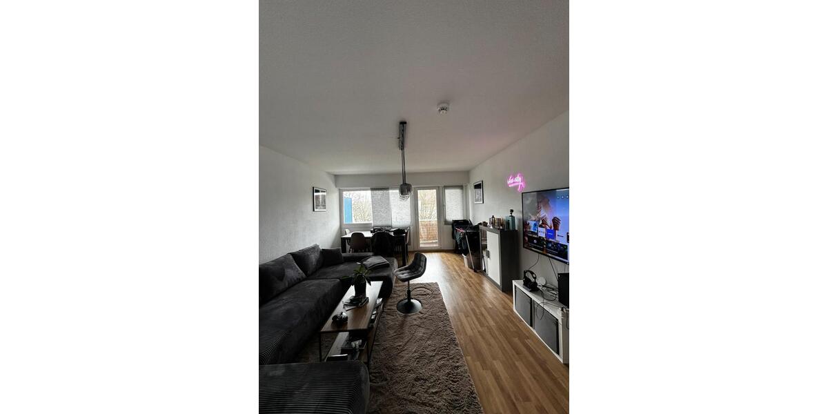 Etagenwohnung Siegen Dillnhütten - 3 Zimmer, 85 m&sup2;, 888&euro; | Angebot:26020388