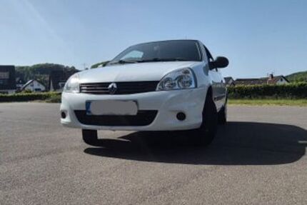 Renault Clio 214.000 km 1.000 &euro; Lennestadt 57368