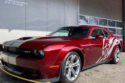 Dodge Challenger 84.442 km 30.480 &euro; Hilchenbach 57271