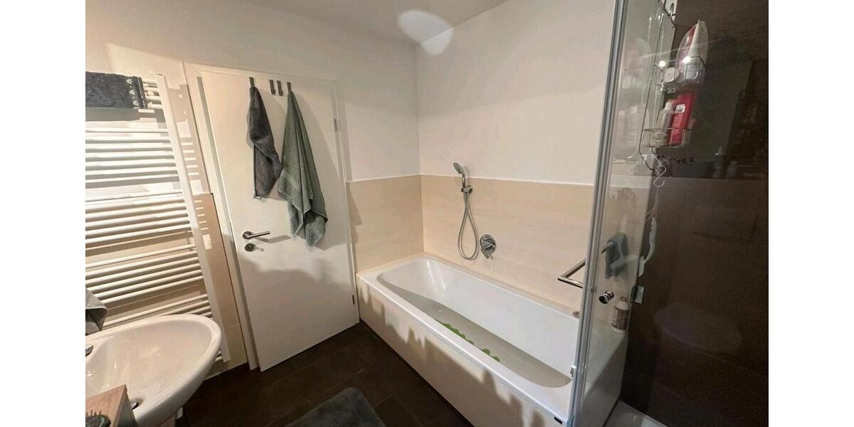 Erdgeschoßwohnung Kreuztal - 3 Zimmer, 80 m&sup2;, 800&euro; | Angebot:26048924