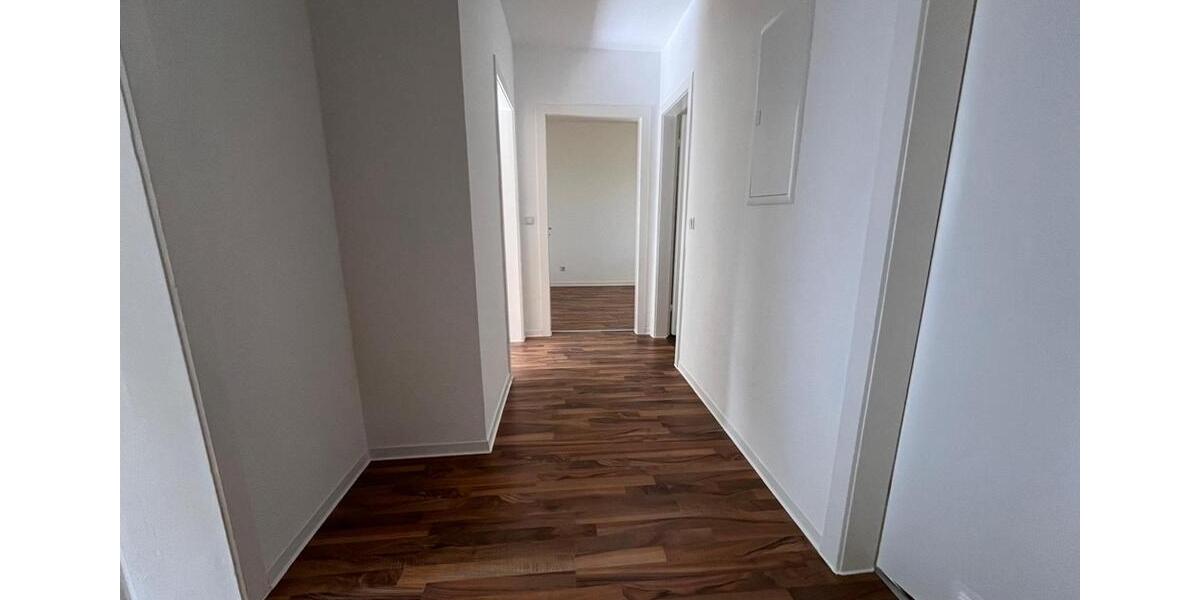 Etagenwohnung Siegen - 2 Zimmer, 57 m&sup2;, 480&euro; | Angebot:26551646
