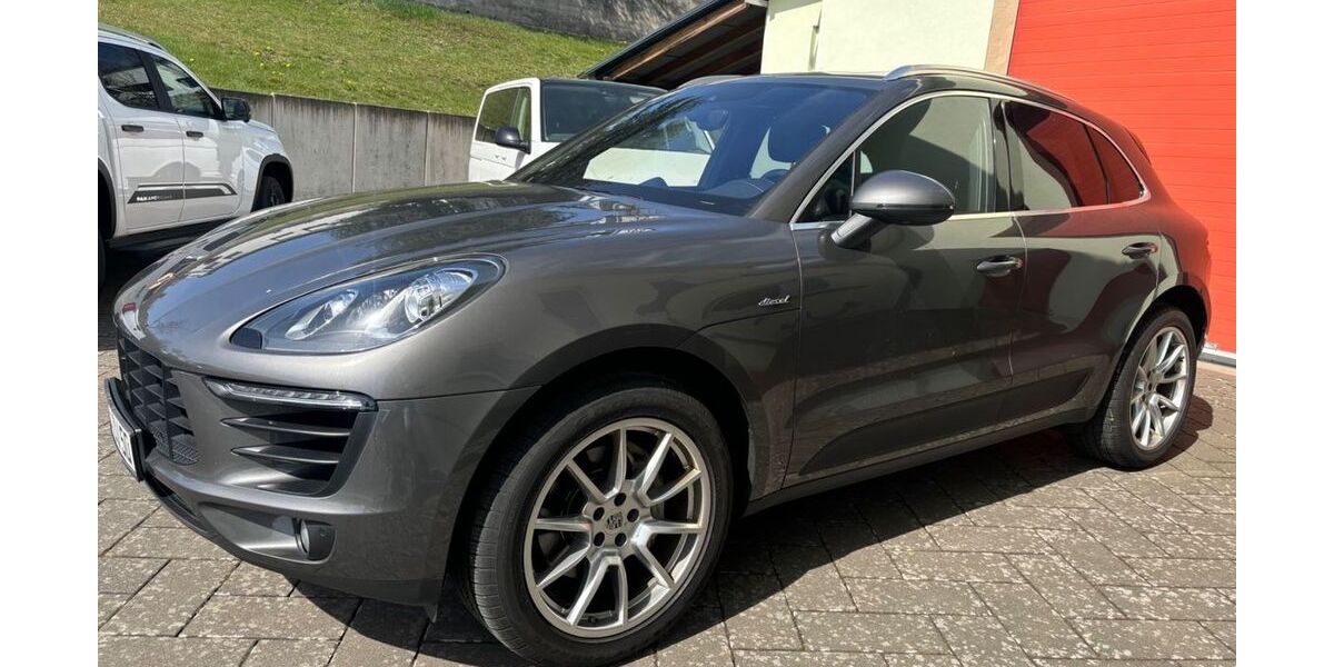 Porsche Macan 167.580 km 25.499 &euro; Dillenburg 35685