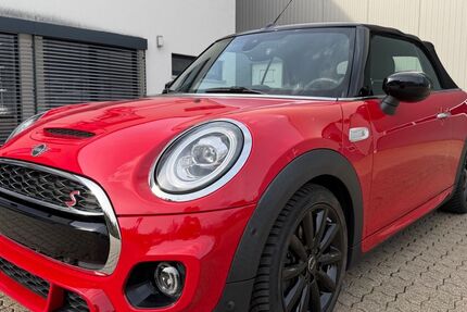 Mini Cooper S Cabrio 29.980 km 23.480 &euro; Hilchenbach 57271