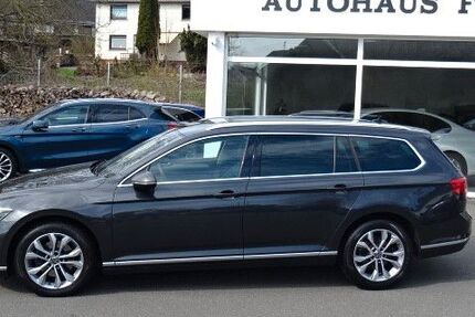 VW Passat 124.000 km 18.500 &euro; Hattert 57644