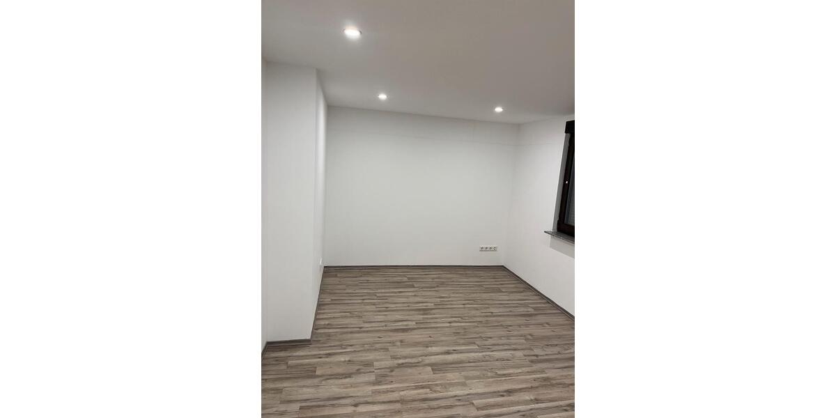 Etagenwohnung Hellenhahn-Schellenberg Schellenberg - 3.5 Zimmer, 100 m&sup2;, 1.300&euro; | Angebot:24853920