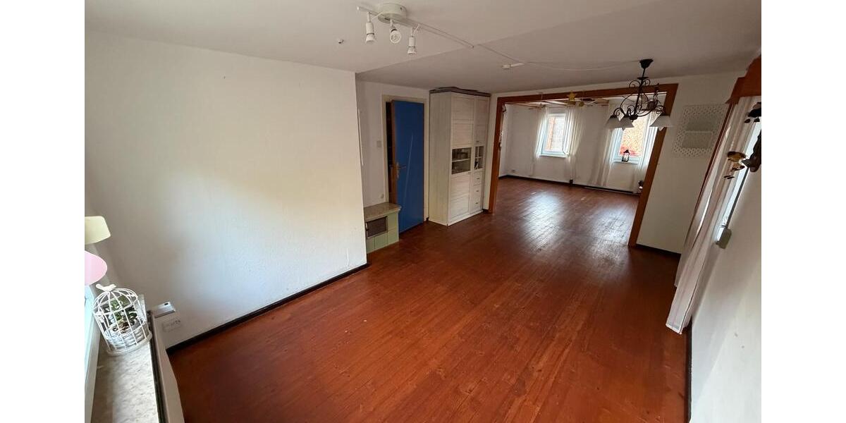 Einfamilienhaus Siegen Eiserfeld - 5 Zimmer, 100 m&sup2;, 174.000&euro; | Angebot:27225890