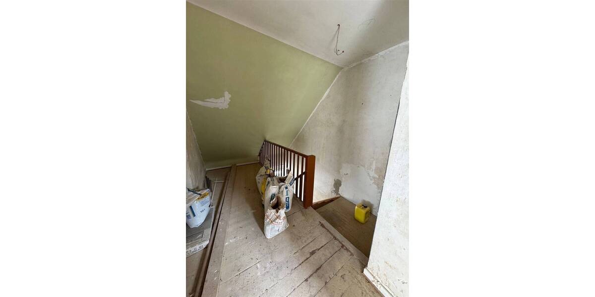 Einfamilienhaus Kirchhundem Oberhundem - 5 Zimmer, 125 m&sup2;, 129.000&euro; | Angebot:25682547