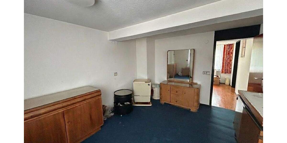 Einfamilienhaus Breitscheid-Gusternhain Gusternhain - 7 Zimmer, 188 m&sup2;, 159.000&euro; | Angebot:25685047